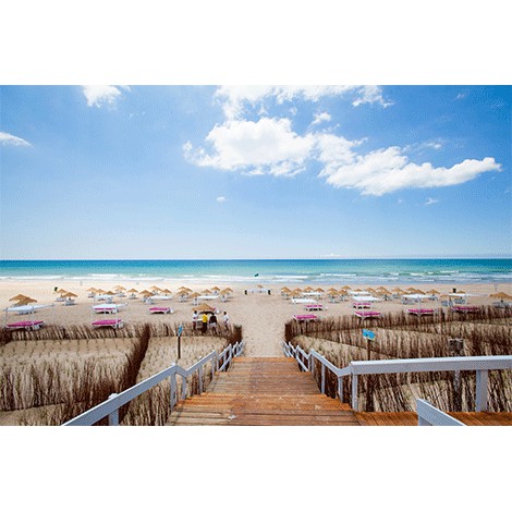 Beach Club “PRAIA – Sea, Salt and Peper”