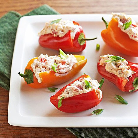 Pimentos com Requeijão, Manjericão e Sweet Chili