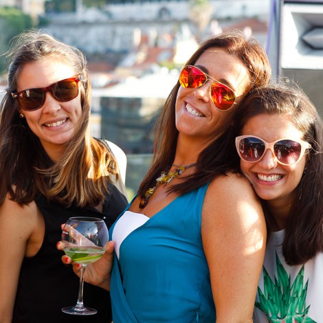 Festa Cosmo Terrazza Martini