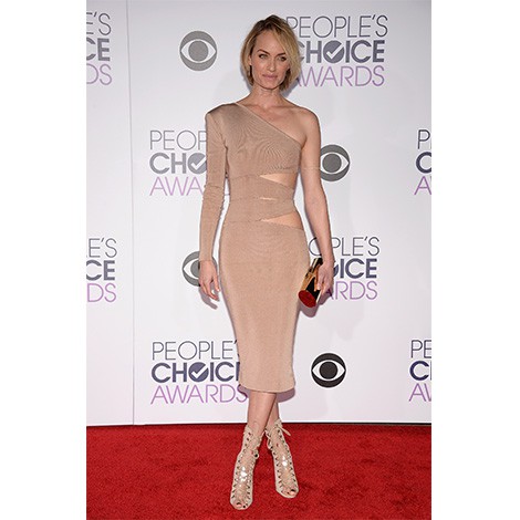 Amber Valletta