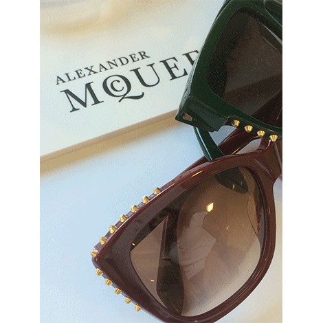 Alexander Mqueen
