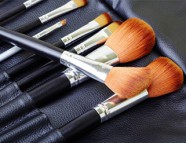 Dicas para lavar os pincéis de maquilhagem